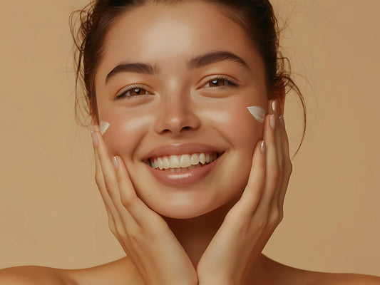 Vitamin C vs. Retinol: Which Serum Is Right for You?